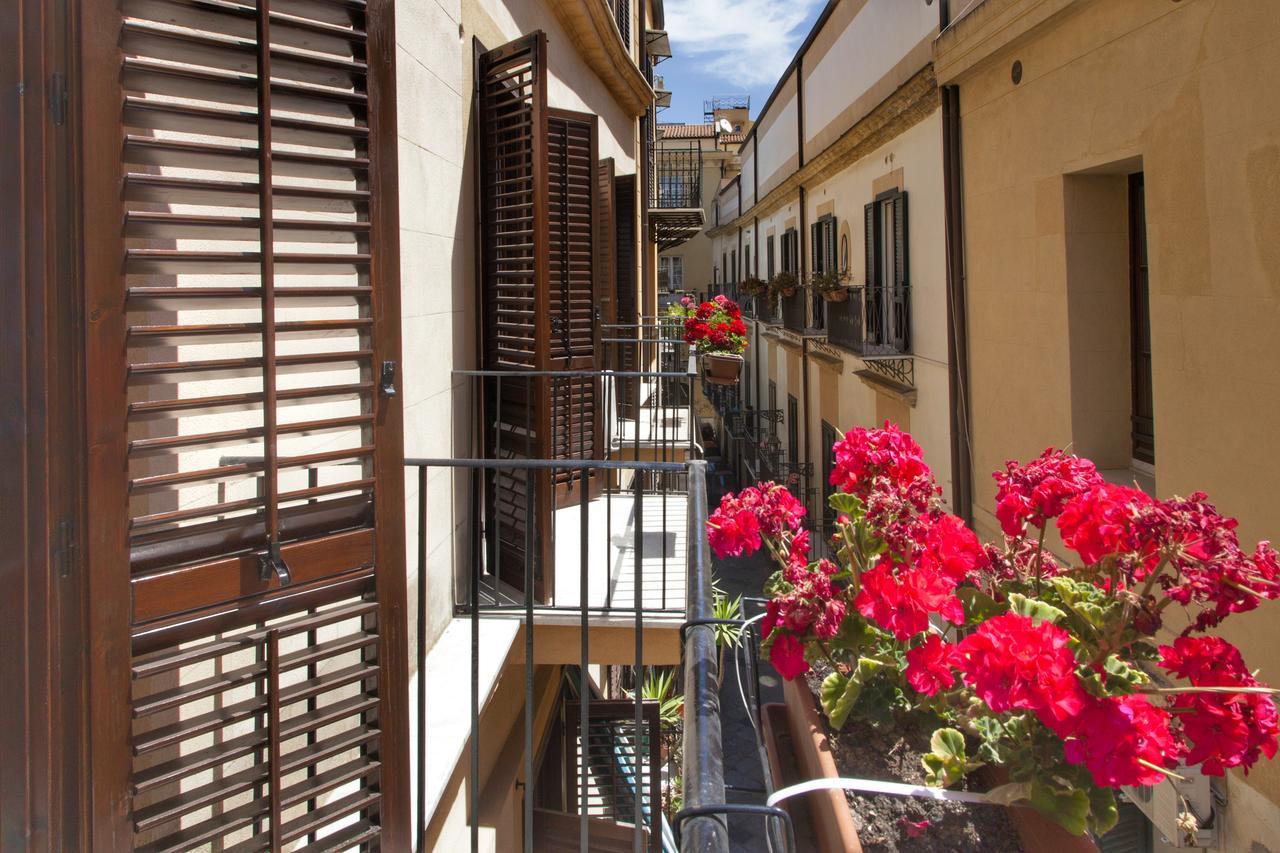 Apartment Domus Schiavuzzo Palermo Exterior foto